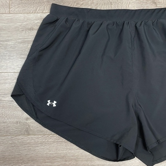 Under Armour Mesh Detail Moisture Wicking Unlined Fly By 2.0 Running Shorts 3X - Picture 4 of 16